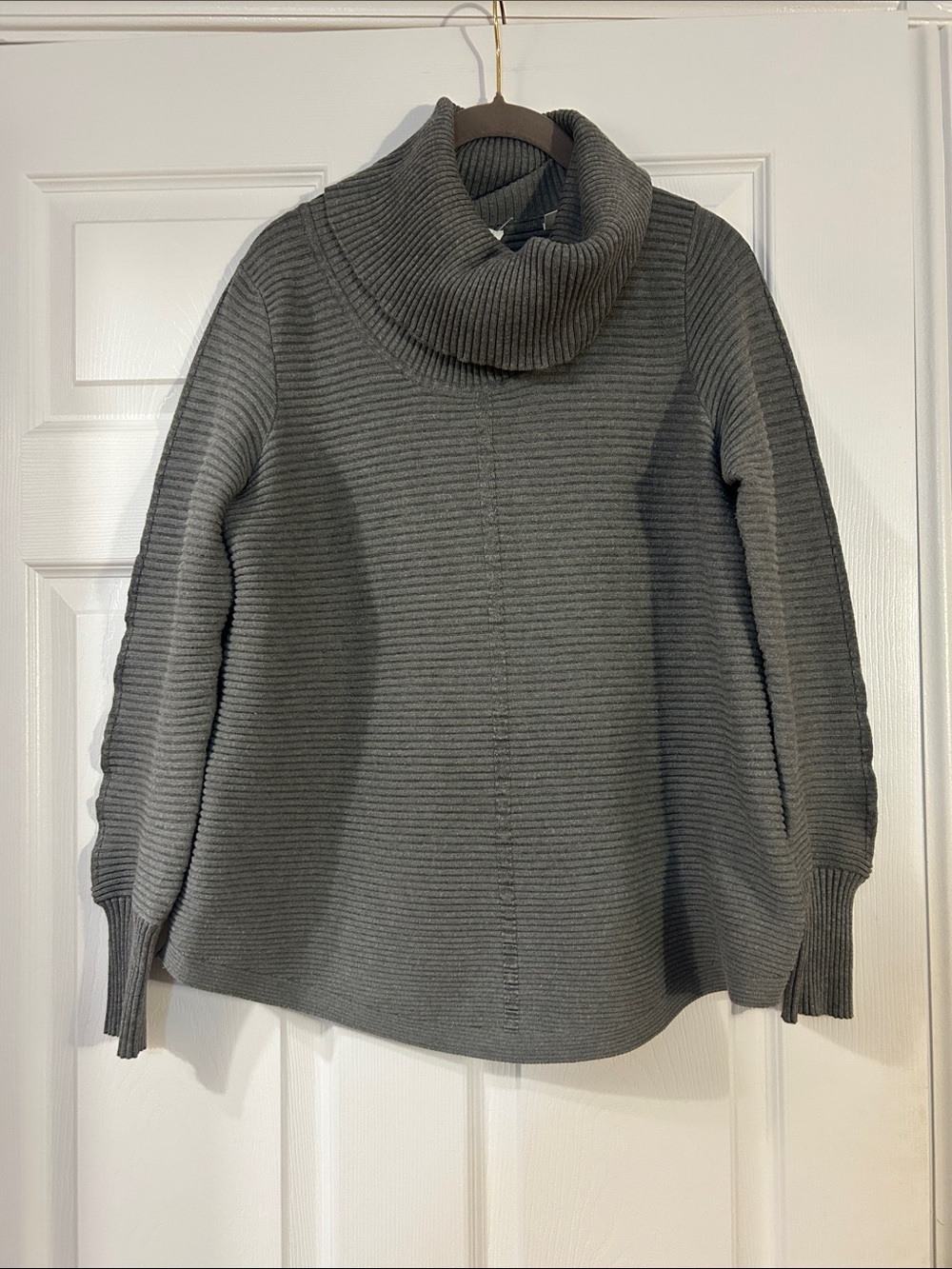 Cyrus Sz Medium Ribbed Cowl Neck Sweater - Gray